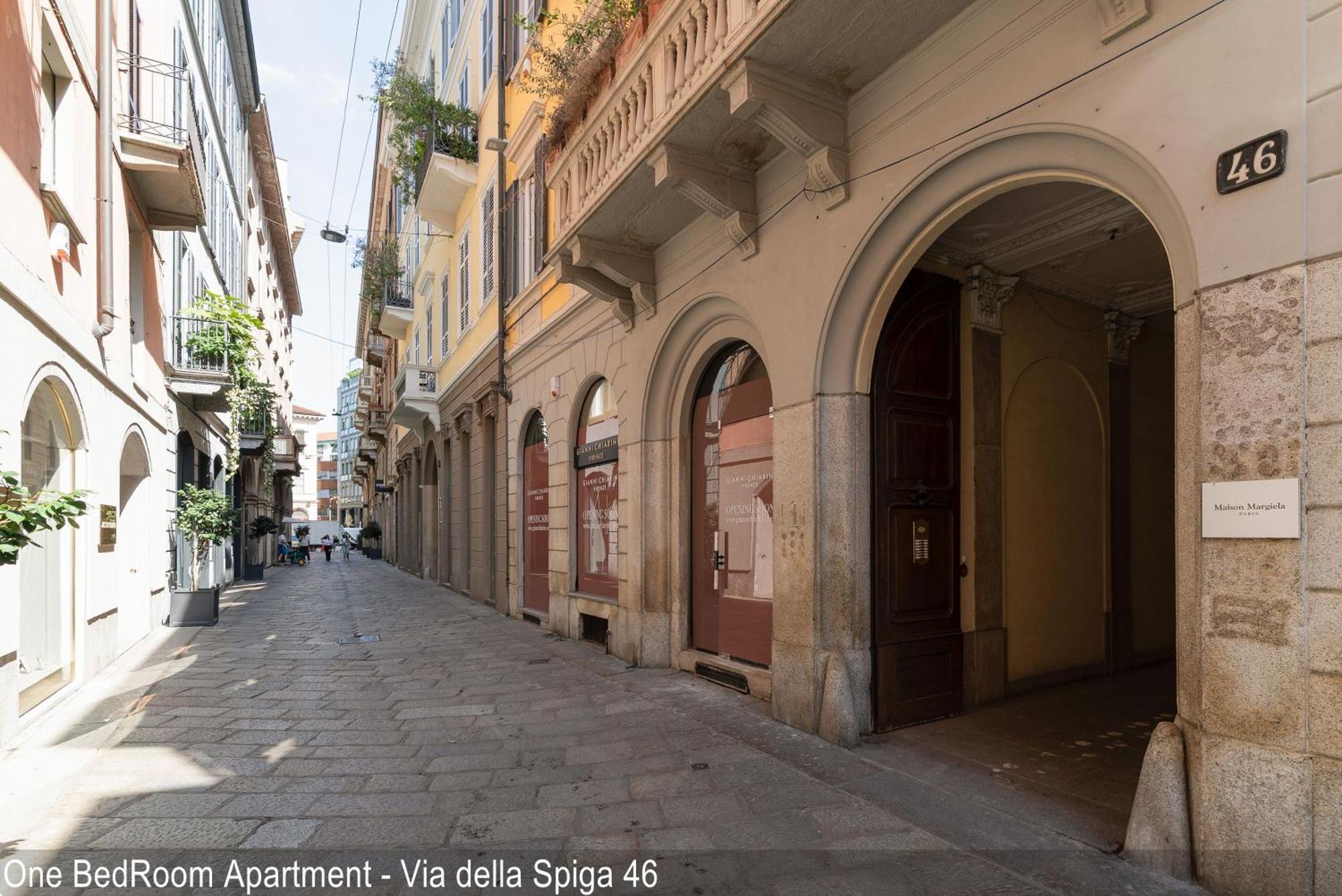 Brera Apartments In Via Della Spiga, Milan